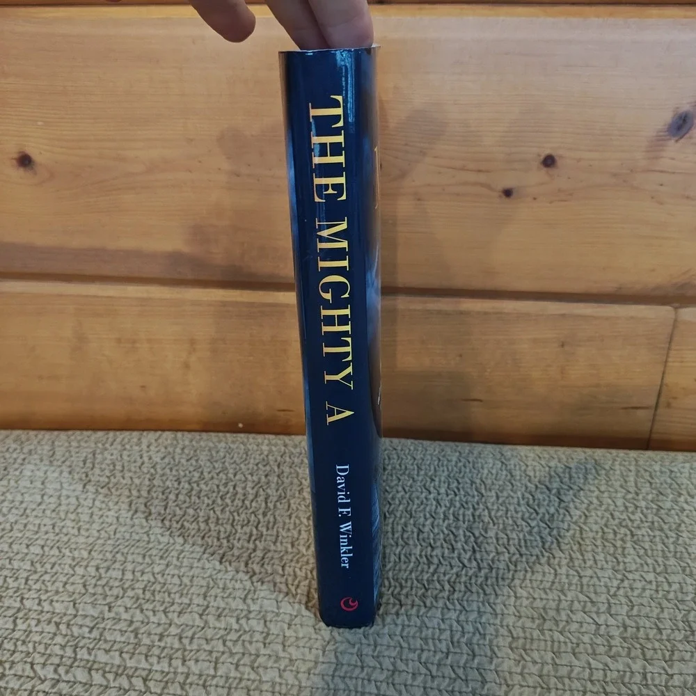 The Mighty A: The Short, Heroic Life of the‎ USS Atlanta (CL-51): 9781636245027